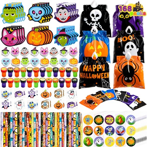 JOYIN 168 Stück Halloween Schreibwaren Sets für Kinder mit Notizblöcke, Bleistifte, Radiergummis, Süßigkeitentüten, Stempel, Aufkleber und temporäre Tattoos, Party Favor Spielzeug Geschenk von JOYIN