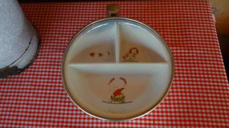 Vintage Kinder Oder Baby Essen Geteilt Wärmeschale Von G.w. Company - Porzellan Und Silber Schale von Juanitascloset