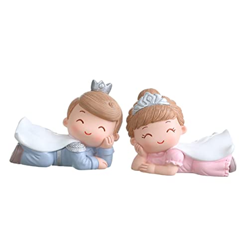 KICHOUSE 2 Stück Prinz Und Prinzessin Ornamente Kuchen Backen Ornament Mini Actionfiguren Auto Dekoration Geburtstagstorte Figuren Cartoon Backdekore Mini Kuchen Ornament Harz von KICHOUSE