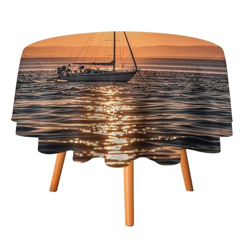 KLSVTMEA Tischdekorationstuch, Sonnenuntergang, Meereslandschaft, Segelboot, schwimmend, bedruckt, runde Tischdecke, Bauernhaus-Tischdecke ist geeignet für den Einsatz in Küchen, Wohnzimmer, von KLSVTMEA