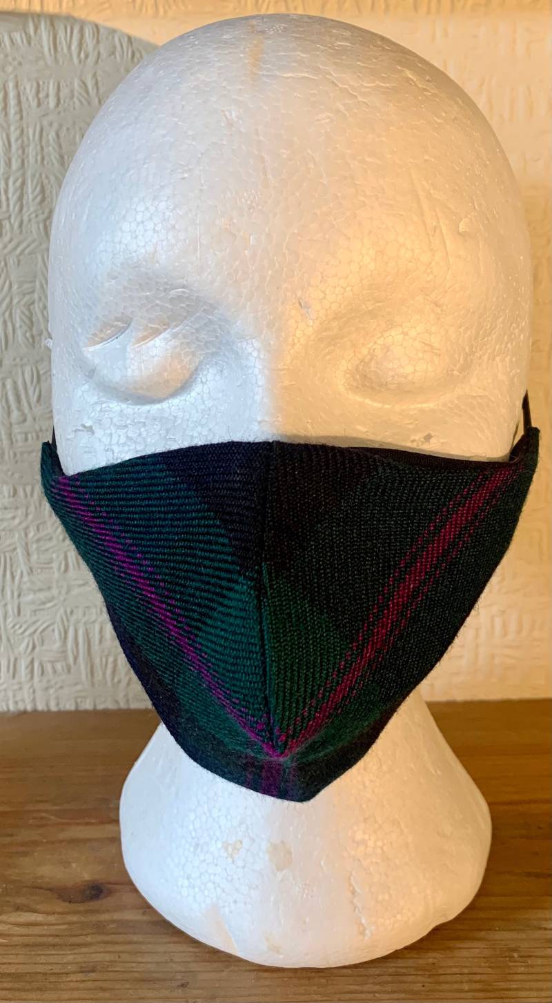 Baird Tartan Gesichtsmaske von Kiltqueenstudio