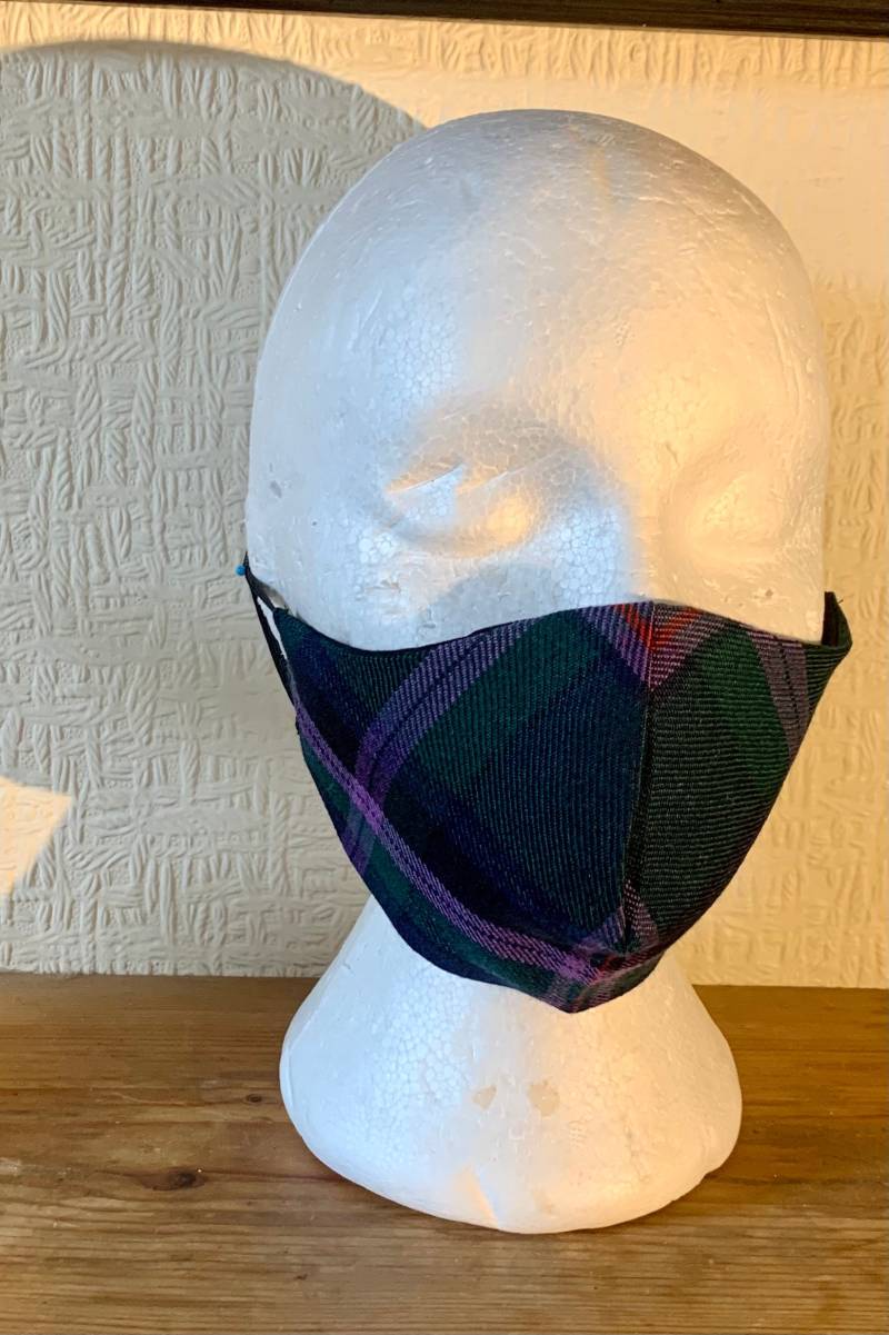 Cooper Tartan Maske von Kiltqueenstudio