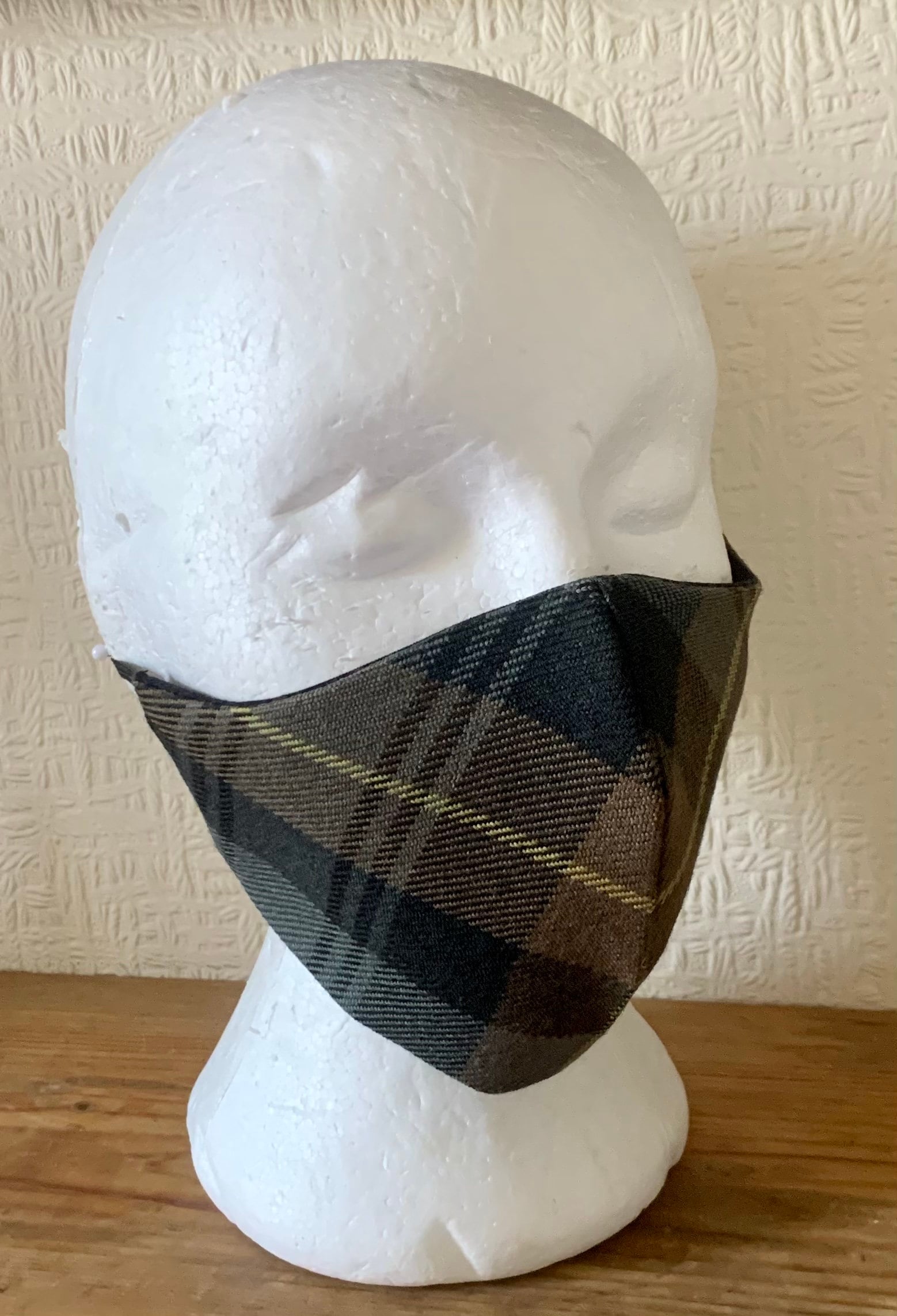 Gordon Tartan Gesichtsmaske von Kiltqueenstudio