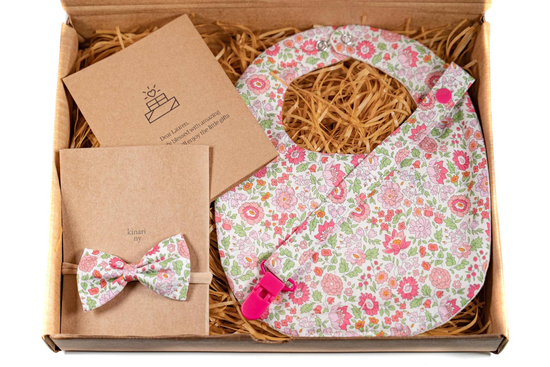 Liberty Of London Baby-Geschenk-Set/Neues Blumendruck-Lätzchen Babyparty-Geschenk-Set Baby-Set Baby-Grundlagen von KinariNY