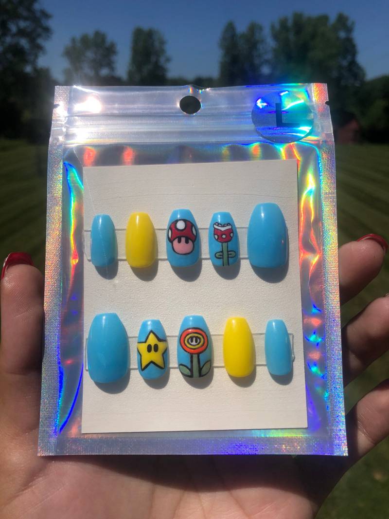 Super Mario Handgemachte Press On Nails Größe L von KitkatClawsNails