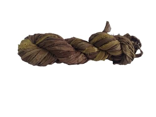 Sari Silk Ribbon Super Bulky Garn (Burnt Olive) von Knitsilk