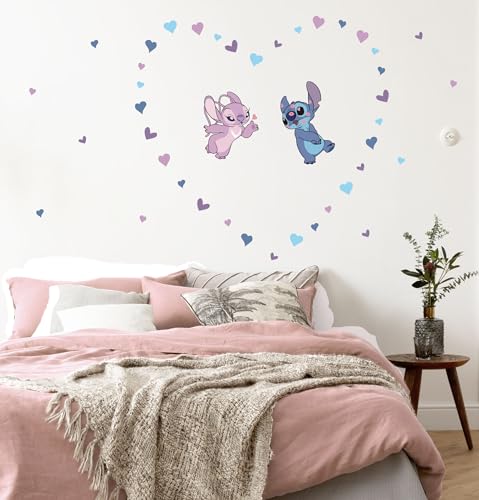 Komar Wandtattoo - Stitch in Love - Größe 50 x 70 cm - Disney, Wandsticker, Kinderzimmer, Aufkleber, Bunt von Komar