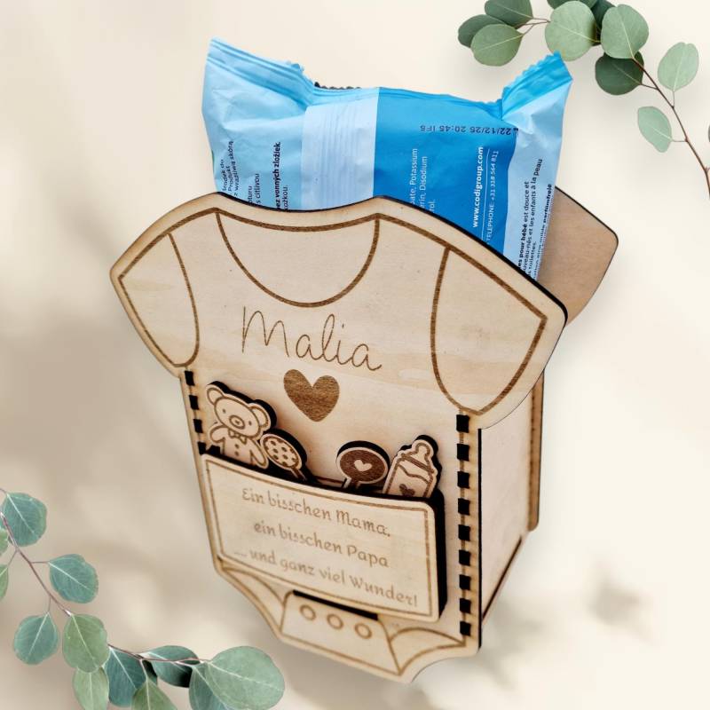 Personalisierter Baby Body-Geschenk Zur Geburt-Baby Geschenkverpackung -Holz von KreativCathi