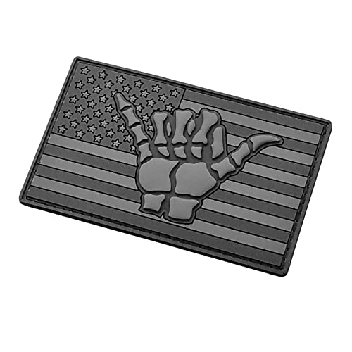 Blackout Shaka Hang Loose Gesture America Flag PVC GITD Patch von LEGEEON