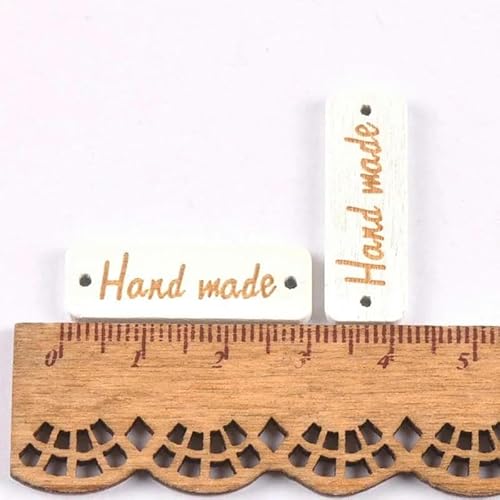 Gemischt 50 Stücke Holzknopf "Hand Made" Tags Holz Nähzubehör Für Kleidung Handgemachte Scrapbooking Handwerk DIY-mt0740 von LEQIJK