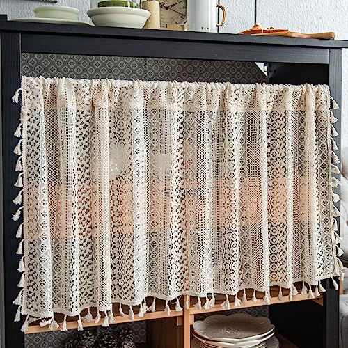 LIMITADA Scheibengardine Landhausstil Kurzgardine Bistrogardine Häkeloptik Scheibengardine Boho Vorhänge Fenstervorhang Kurzstore Gardine mit Quasten Kurzgardinen für Cafe Zimmer, B150×H45cm von LIMITADA