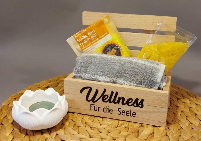 Wellness Box Geschenkbox Holz von Ladysbastelbude