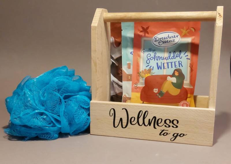 Wellness Box Togo Geschenkbox Holz von Ladysbastelbude