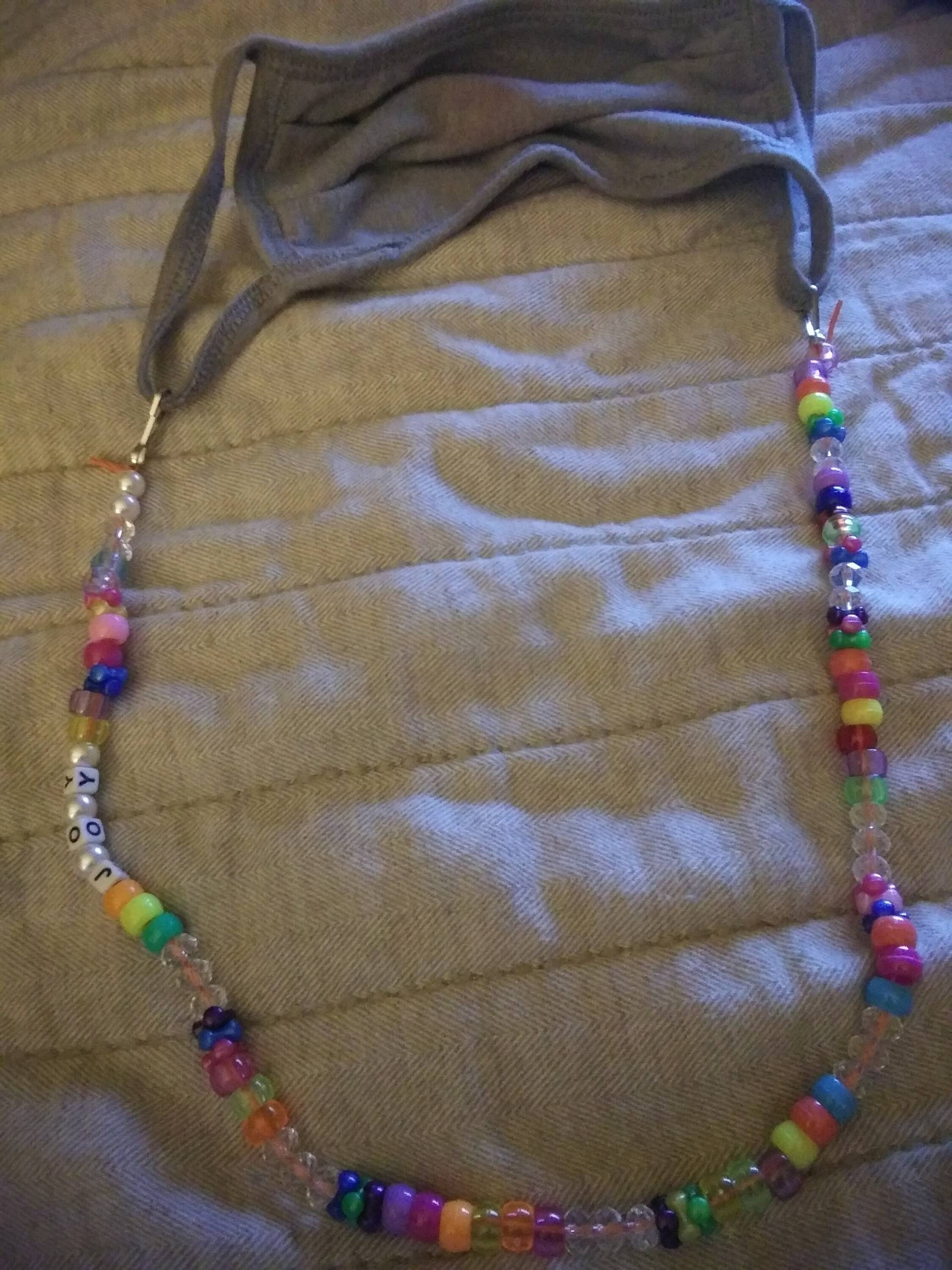 Gesichtsmaske Lanyard von LanyardsWithATouch