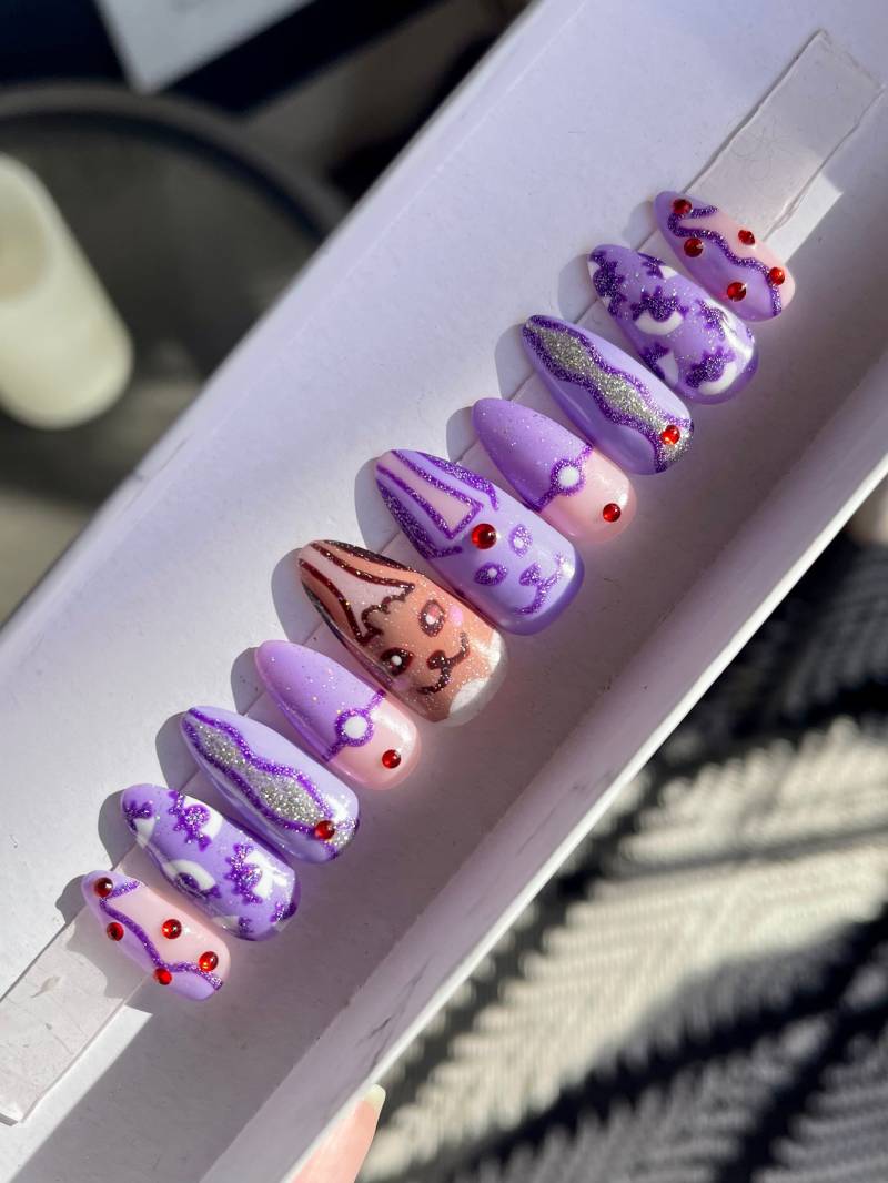 Psybeam | Wiederverwendbare Nagelpresse Custom Luxus Anime Kawaii Press On Nails Set Handbemalte von LastTrainStudio