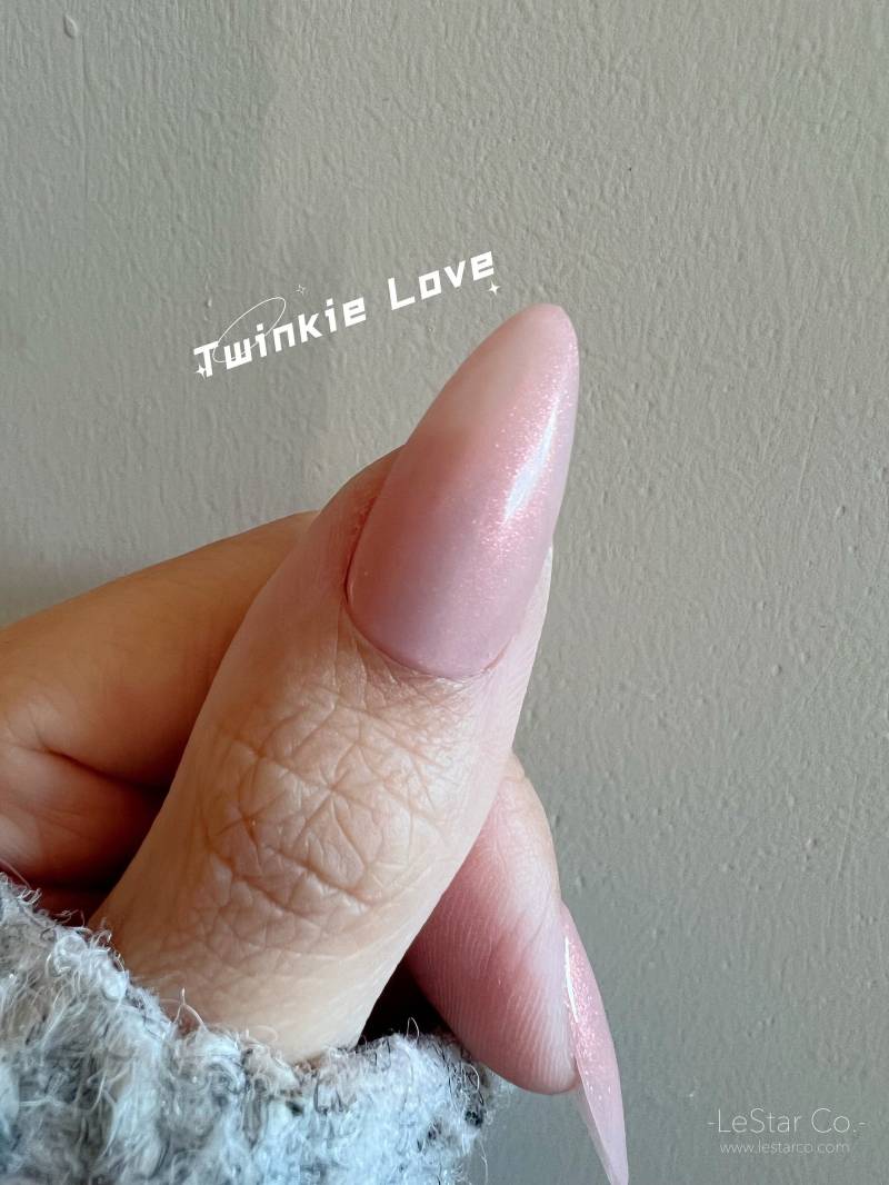 Liebe Twinkie | Sheer Pink Mit Rosa Schimmer Ultra Shine Long Lasting Brush Auf Uv Gels Home Nail Diy False Tips Maniküre Art Versorgung von LeStarCo