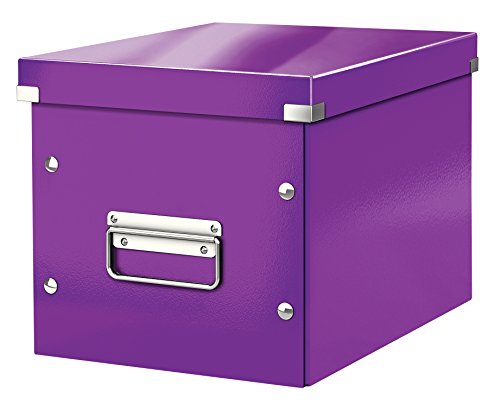 Leitz Click & Store Aufbewahrungsbox mit Deckel Mittel-Groß, Würfelbox für Regale im Wohnzimmer oder Büro, Transportbox aus 80 % recycelter Premium-Hartpappe, Stabile Metallgriffe, Violett, 61090062 von Leitz