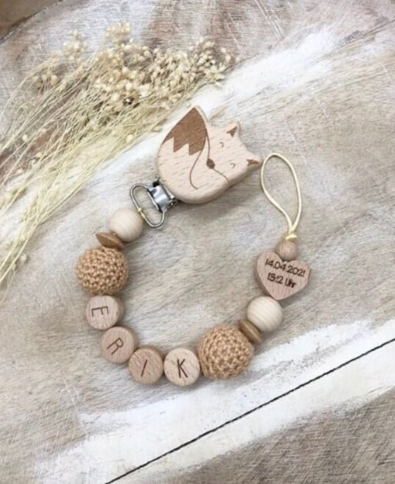 Schnullerkette Personalisiert Graviert Geschenk Taufe/Geburt Verschiedene Schriftarten Clips von LemonandCocoa