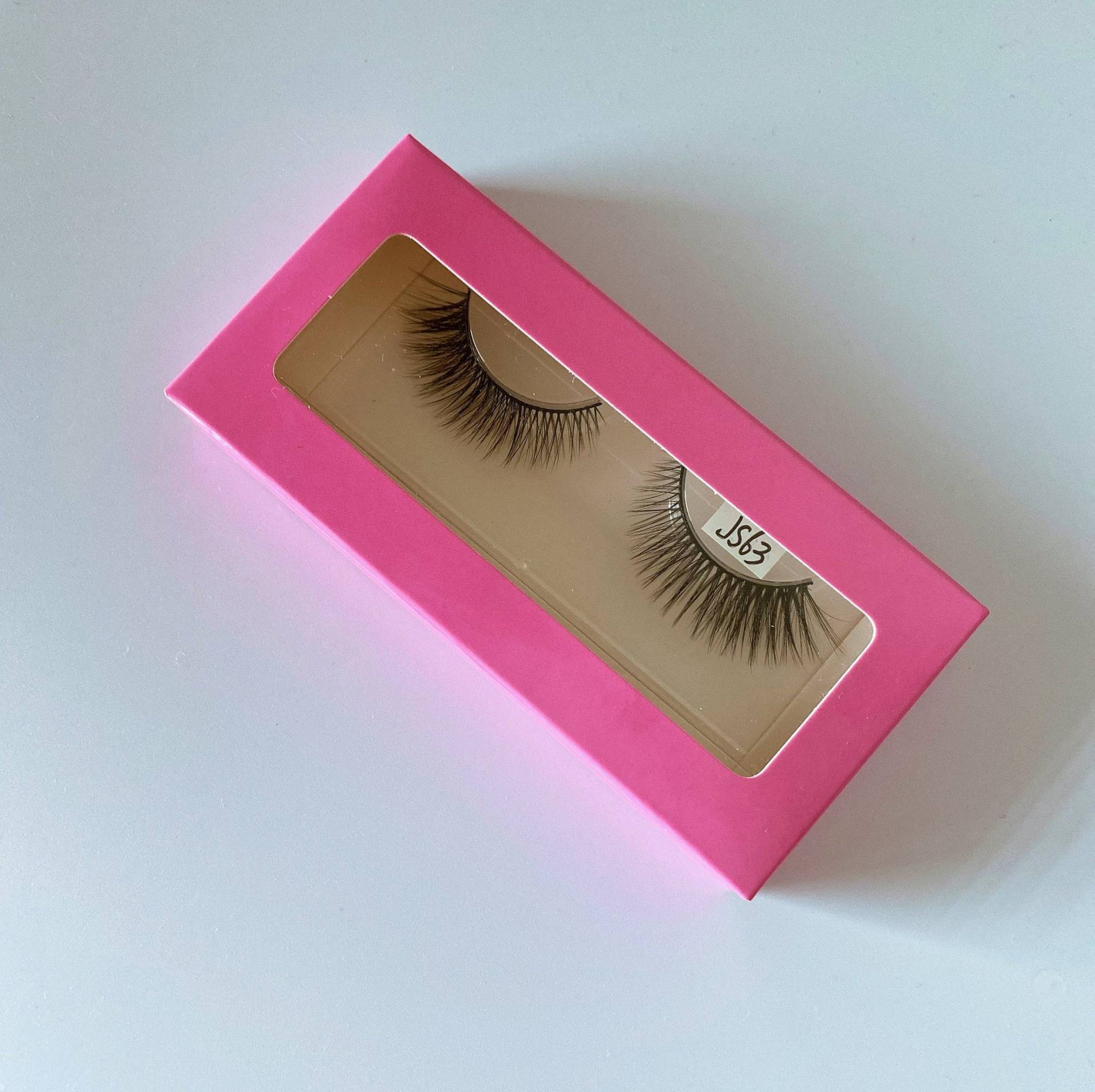 Natürliche Geflügelte Wimpern. Nerz Vegane Wispy Lashes, Dünne Band-Wimpern. Tierversuchsfreie Wimpern von LemoraCosmetics