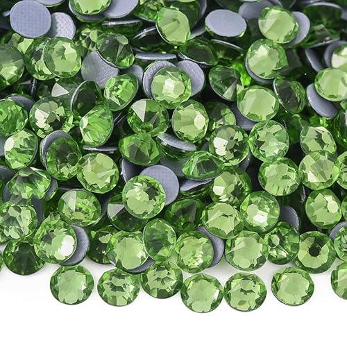 Liliume 1440Pcs Hotfix Strasssteine SS20 Lt. Hellgrün Strassstein Runde Kristall Edelsteine Glas Steine für Kleidung Schuhe DIY Handwerk（SS20-Lt.Hellgrün） von Liliume