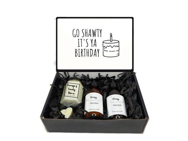 Personalisierte Geschenkbox Geschenkkorb - Kerzen von LindsayLucasCandles