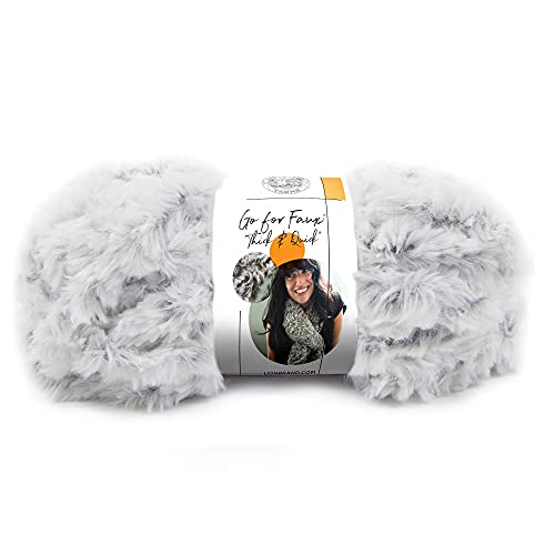 Lion Brand Yarn 323-204 GO FOR FAUX THICK & QUICK Garn, Polyester, Chinchilla, Einheitsgröße, 22 Meter von Lion Brand Yarn