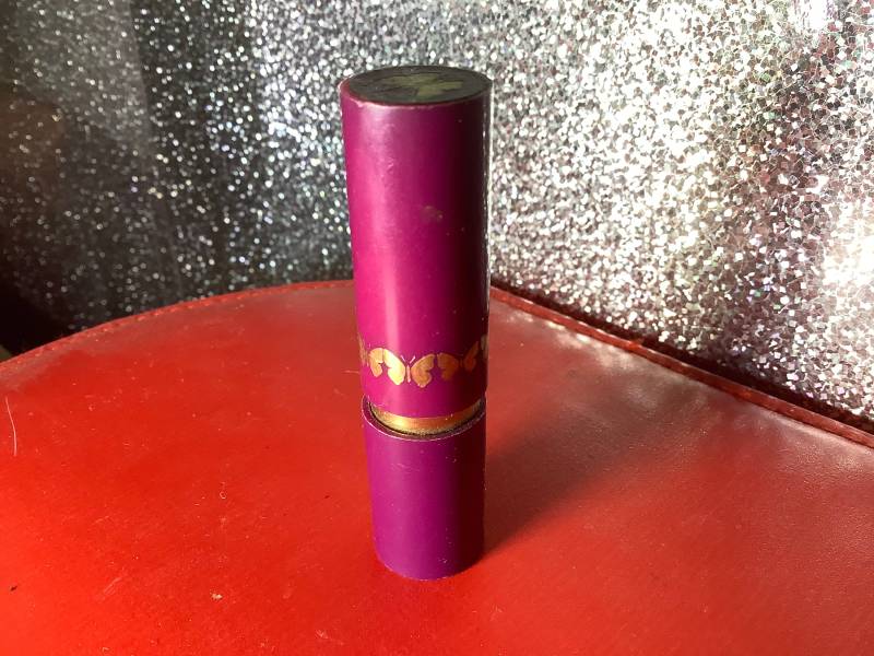 Vintage Yardley Hide Away Pink Lippenstift von LipstickandPanties