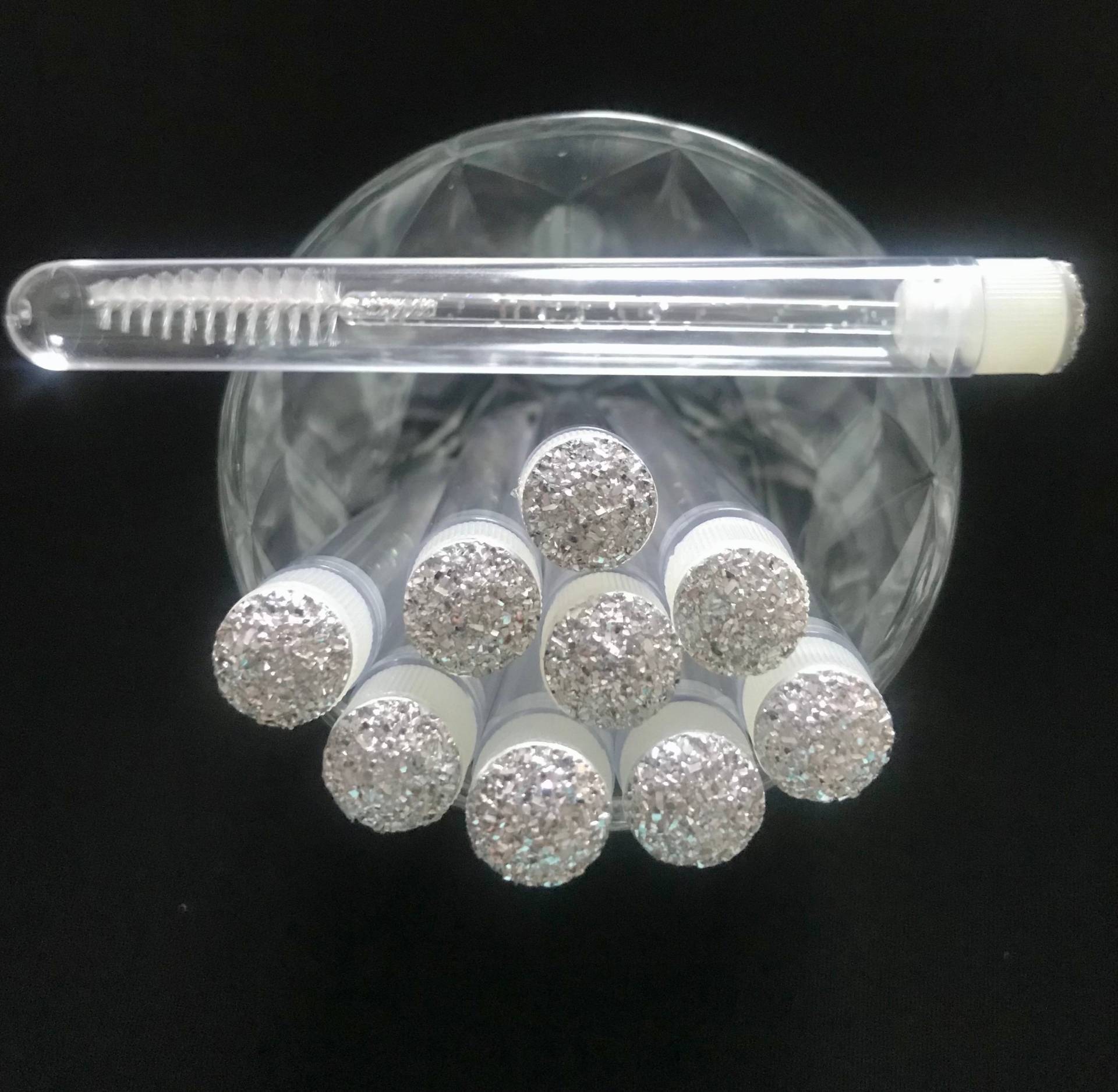 Silber Glitzer Wimpernverlängerung Spoolie/Brauenbürste - Einweg-Reise-Wimpernstab-Tube von LiveLoveLashBoutique