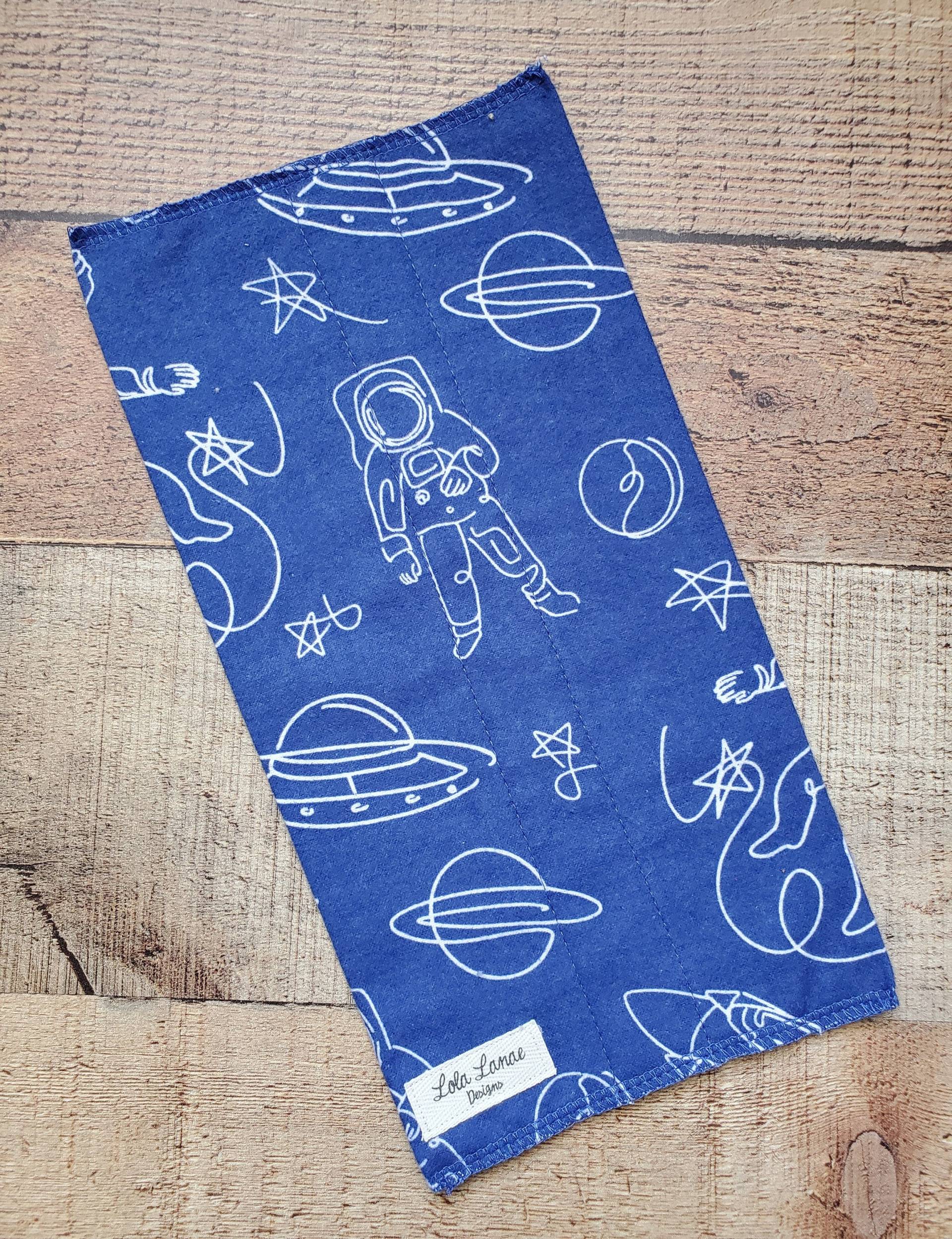 Astronauten Raum Super Kuscheln Flanell Kleine Burp Tuch 100 % Baumwolle Rag Extra Absorbierende Weiche Bunte Unpaper Handtuch Kinder Serviette von LolaLanaeDesignsCo