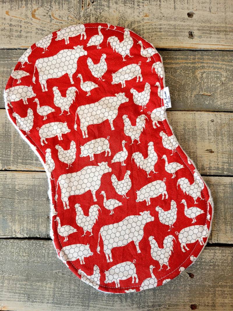 Rote Bauernhof Tiere Milchkuh Baumwolle Und Minky Baby Burp Tuch Weicher Rag Western Junge Mädchen Shower Geschenk Southwest Kuh Schwein Huhn von LolaLanaeDesignsCo