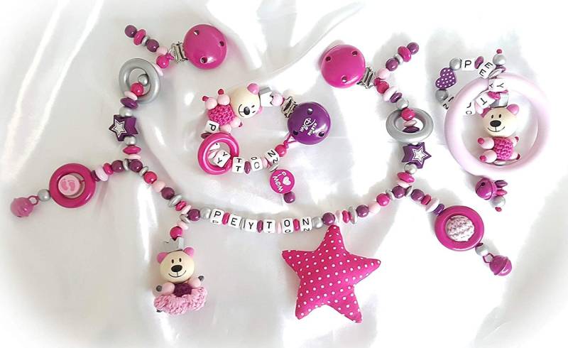 Kinderwagenkette Mit Namen - Geschenk Zur Taufe, Geburt | Set Kinderwagen-, Spiel- Und Schnullerkette Pink, Silber, Lila von Lollebys