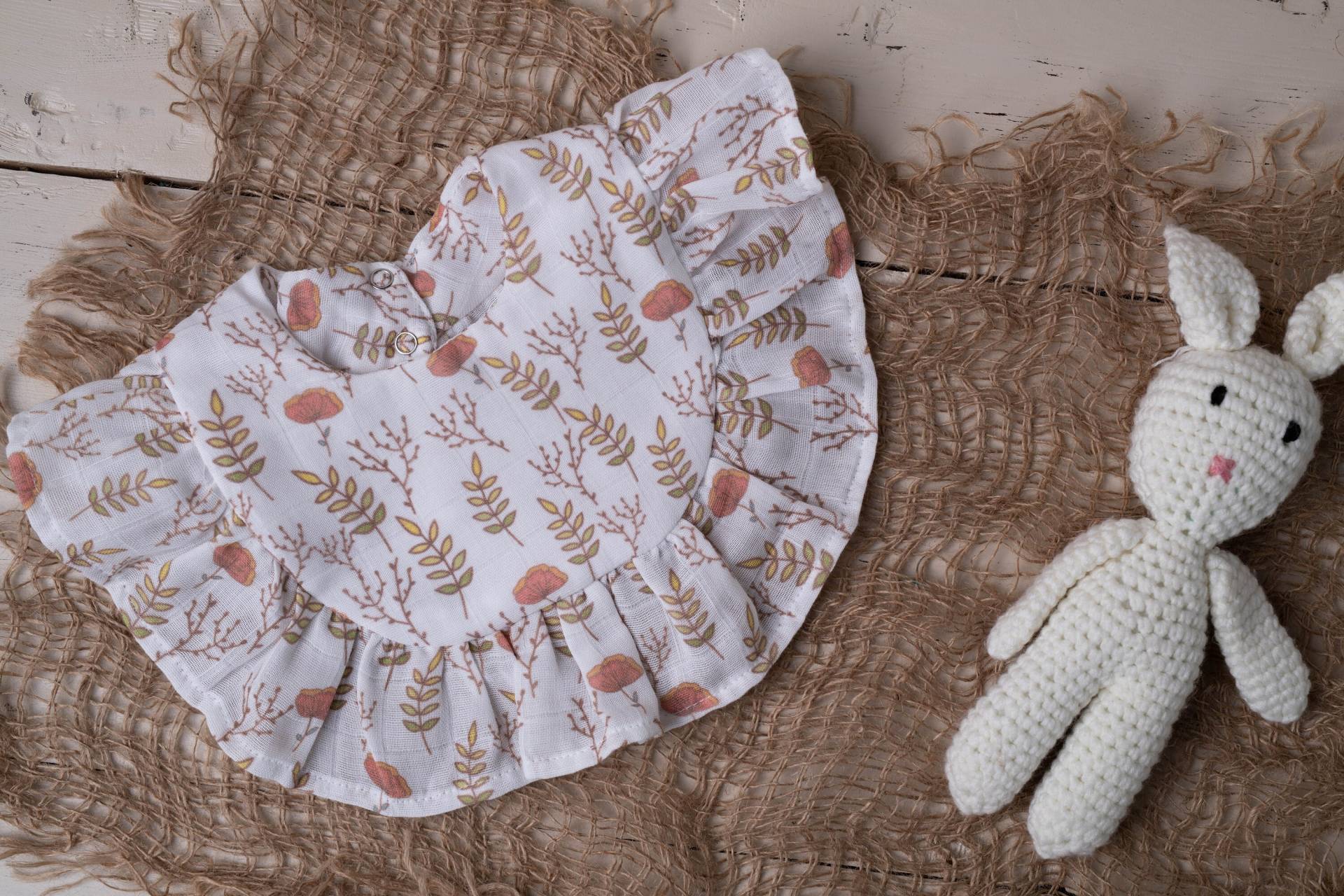 Flos Rhoeados Bio-Musselin-Lätzchen, Baby-Lätzchen, Handmade Double Gauze %100 Bio-Baumwolle Baby Lätzchen von LopheliaBabyStore