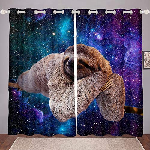 Faultier Blickdichte Vorhänge Dekor 2er Set 3D Lustige Tiergalaxie Faultier Fenstervorhang 183x117cm Lila Blau Sternenhimmel Vorstehend Vorhang Für Kinder Jungen Mädchen Weltraum Milchstraße von Loussiesd