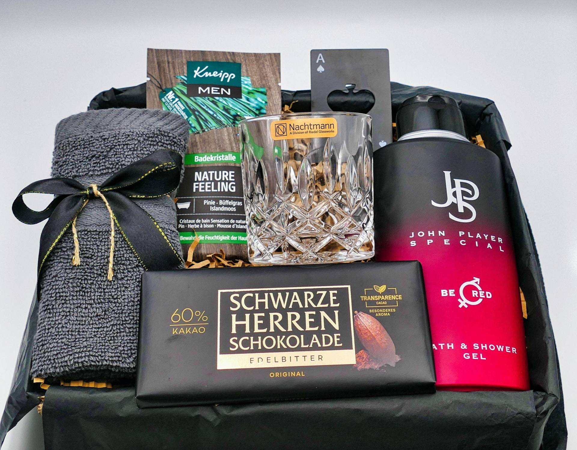 Geschenkbox Männer Whiskey Geschenk Freund Geschenkset Mann Herren Geburtstag Schokolade Duschgel Elegant Old School Valentinstag von LovelyMomentShop