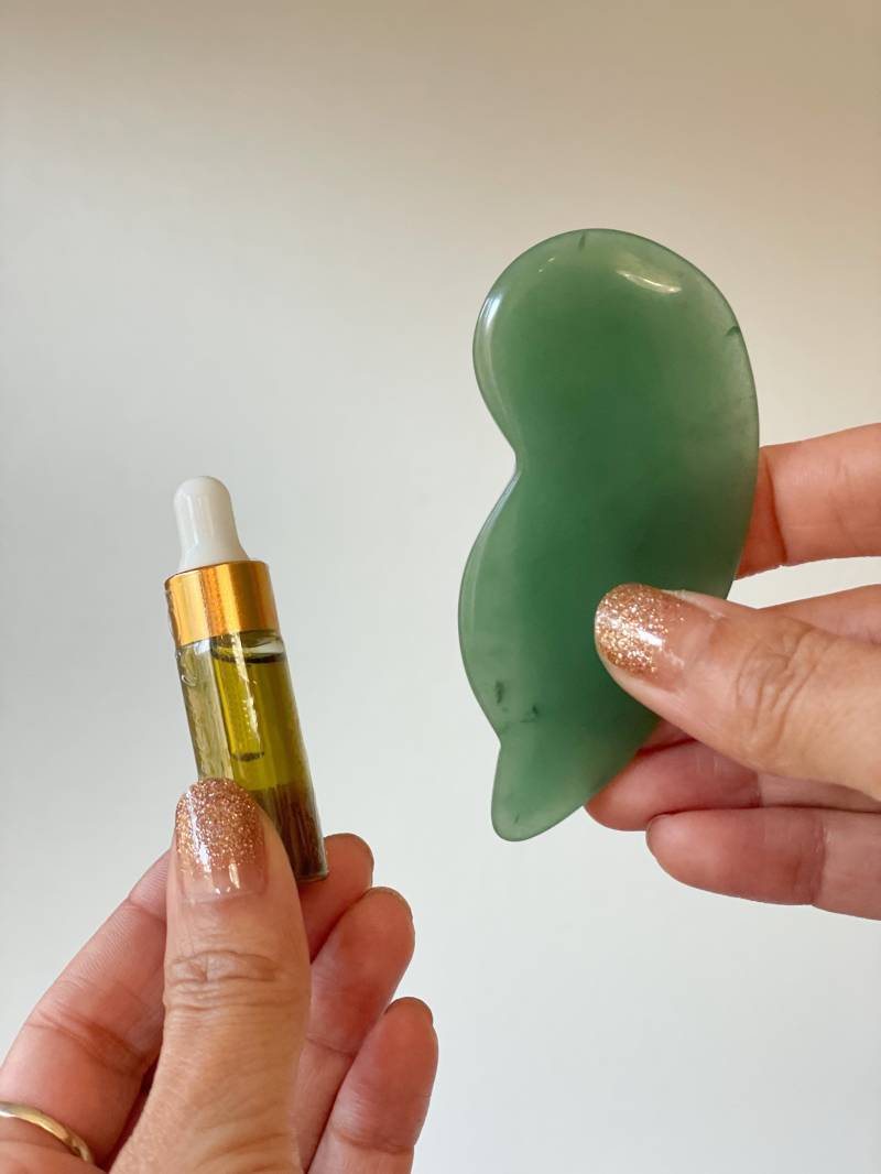 Kleines Grünes Massage Jade Tool, Akupressur Gua Sha, 5Ml Gesichtsöl, Line Beauty Tool Gesichtsmassage Board, Nachhaltige Schönheit von Lovevioletalchemy