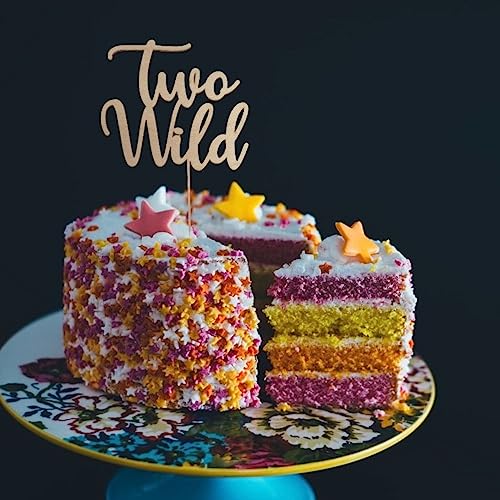 'Two Wild' Holz Kuchen Topper Benutzerdefinierte Name Geburtstag Kuchen Dekoration Verspielte und Skurrile Party Dekor Tier Party Topper Alter 2 Party von Luck and Luck