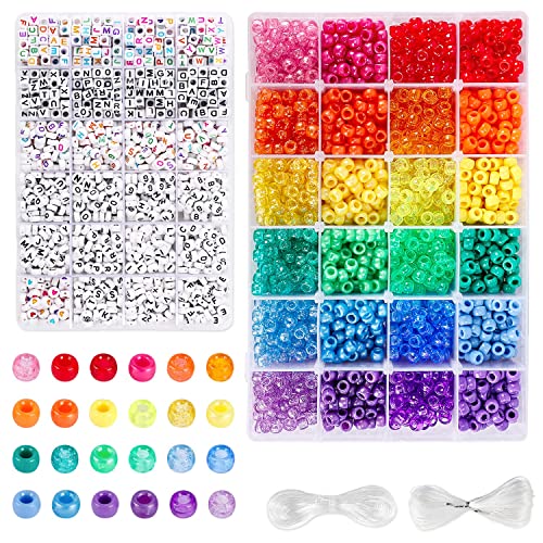 UOONY 4000 Stück Perlen-Set, 1600 Stück Buchstaben-Perlen und 2400 Stück große Loch-Regenbogen-Perlen von MELARQT