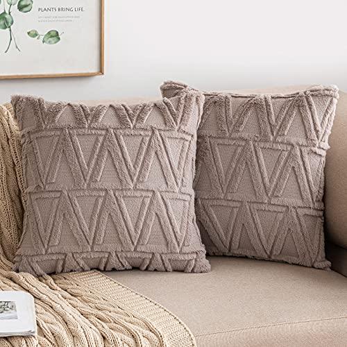 MIULEE 2er Set Wolle Kissenbezüge Dekokissen Polyster Sofakissen Dreieck Weich Couchkissen Kissenbezug Zierkissenbezug mit Verstecktem Reißverschluss für Wohnzimmer Schlafzimmer Sandfarbe 50x50cm von MIULEE