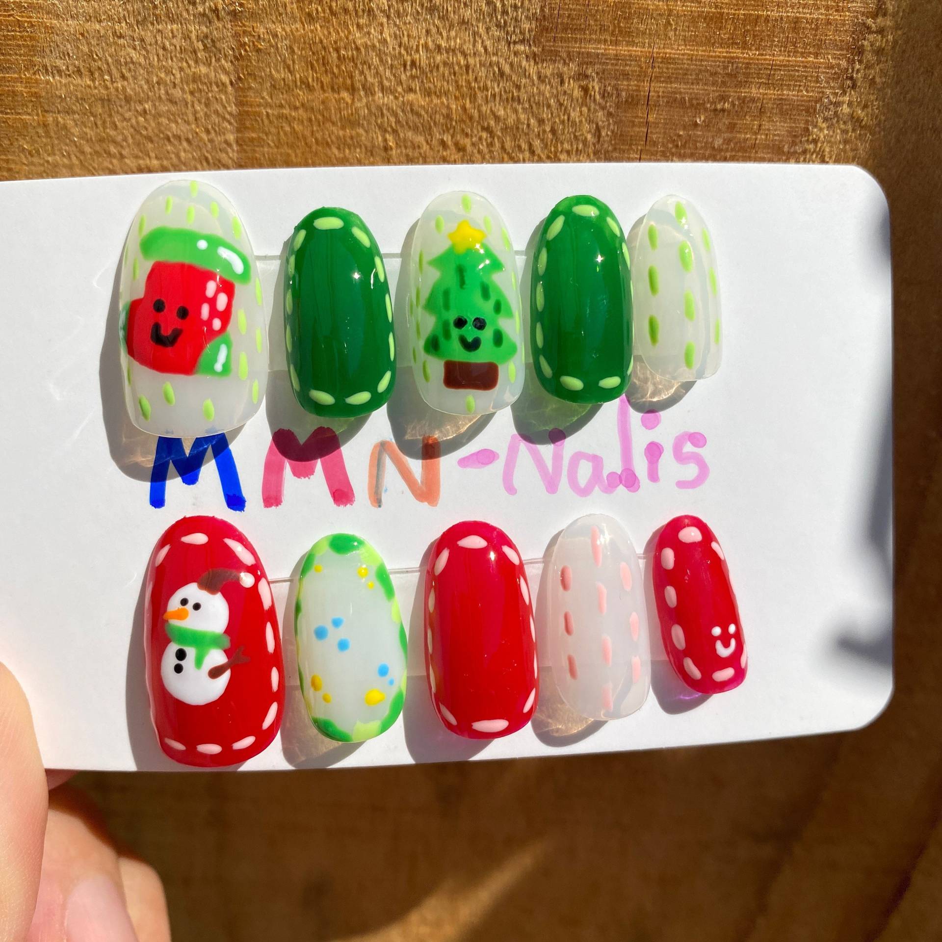 Set Von 10 Stück Nageldruck | Weihnachtsnägel Handgedruckte Nägel Rote Fake Kawaii von MMNnails