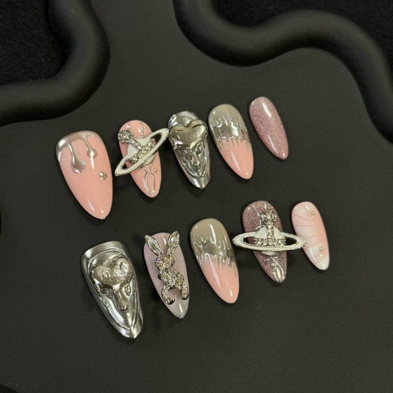 Celestial Blush Press On Nails Manicure/ Reuseable Nails/Medium Stiletto 20 Mm von MYNAILPRESS