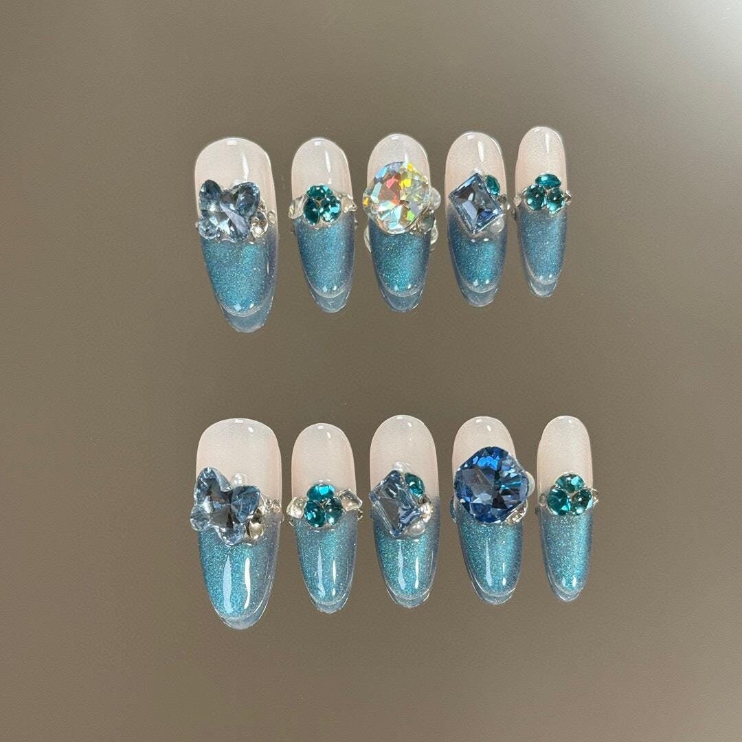 Mermaid Glow Press On Nails Manicure/Reusable/ Medium-Long Almond 24mm von MYNAILPRESS