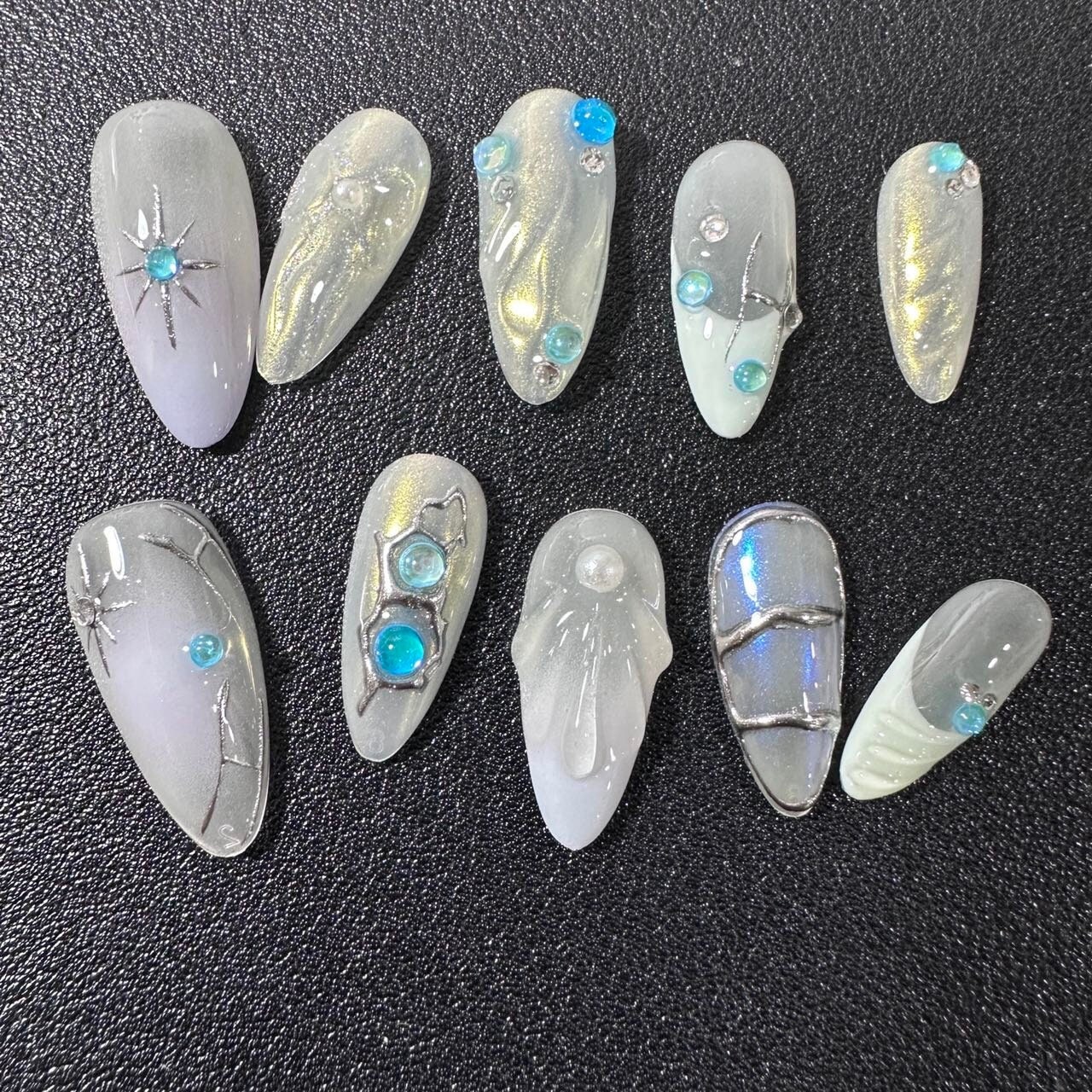 Mystery Mermaid Press On Nails Manicure/Reusable/ Almond Shape 22mm von MYNAILPRESS