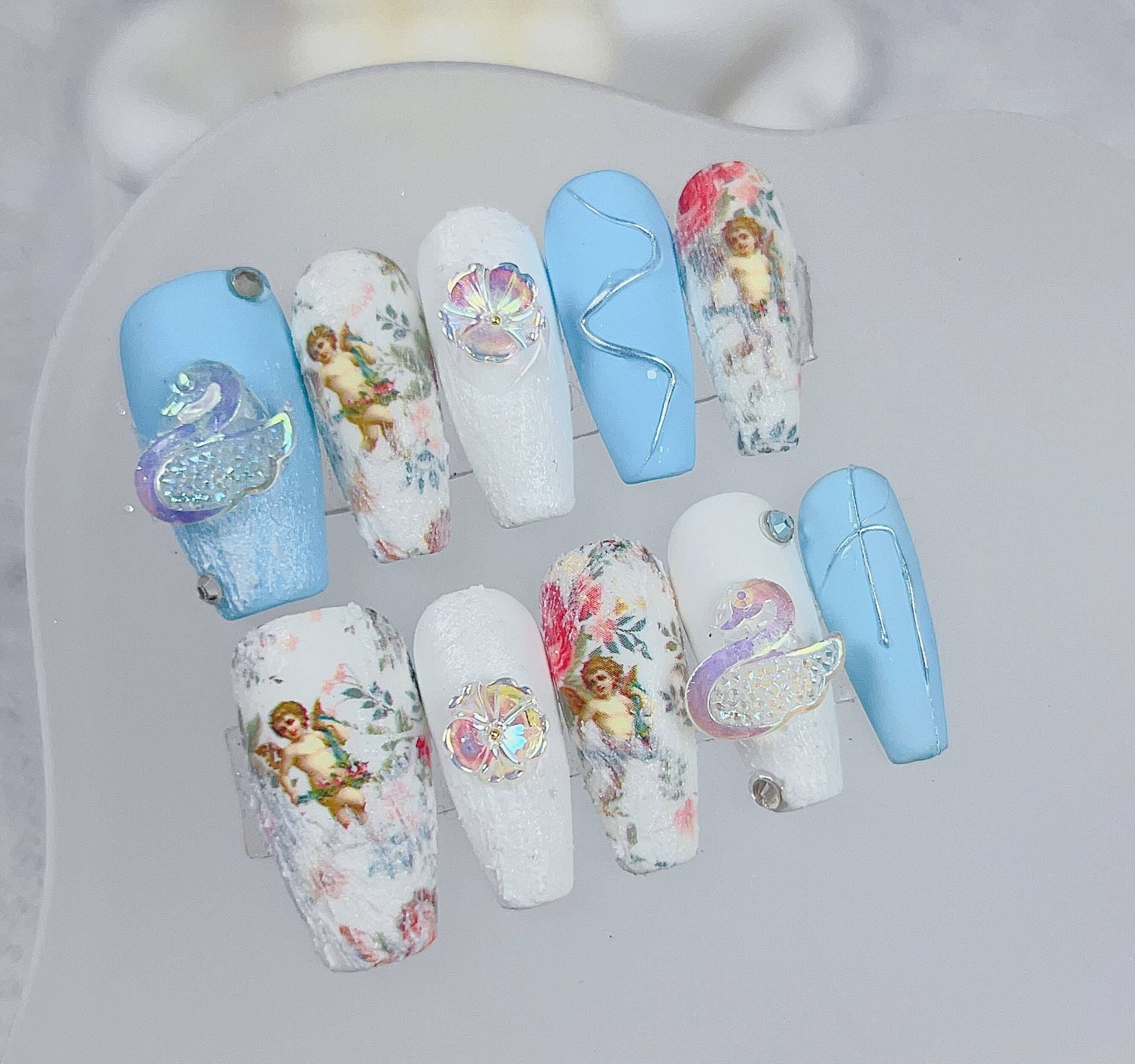 Swan & Angel Painted Press On Nails Manicure/Reusable Medium Coffin/ S Size von MYNAILPRESS