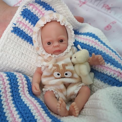 MYREBABY 13,97 cm große Micro-Rebirth-Puppe, realistisches Vollsilikon-Puppenmädchen mit offenen Augen, Sieht echt aus und Wird mit Kleidung und Accessoires geliefert von MYREBABY