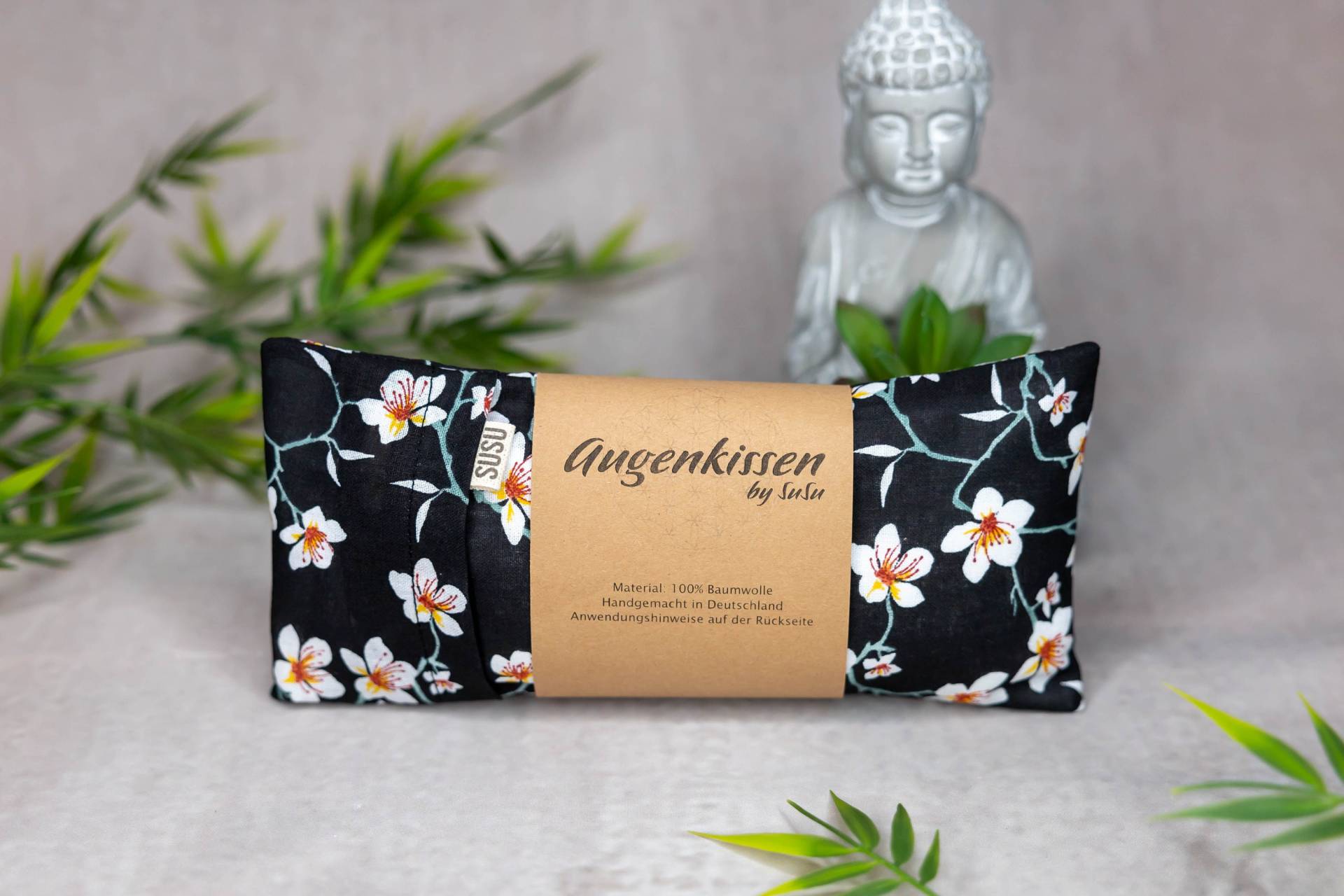 Augenkissen Schwarz Kirschblüten Yoga Meditation Entspannung Homeoffice Lavendel Sandelholz Baumwolle Vegan von MadeBySuSu