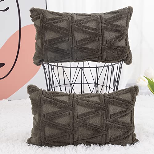 Madizz 2er Set Sanft Plüsch Kurze Wolle Samt Dekorativ Zierkissenbezüge Luxus Stil Kissenbezug für Sofa für Schlafzimmer Taupe 40x60 cm Rechteckig von Madizz