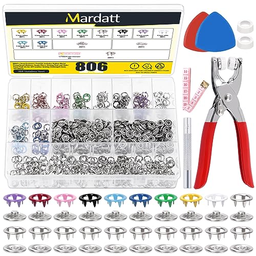 Mardatt 807Pcs Snap Fasteners Tool Kit Includes Hollow Metal Prong Snaps Buttons, Snaps Fasteners Pliers, Setting Tool and Ruler for DIY Leather Sewing Clothing(9.5mm,10 Colors) von Mardatt