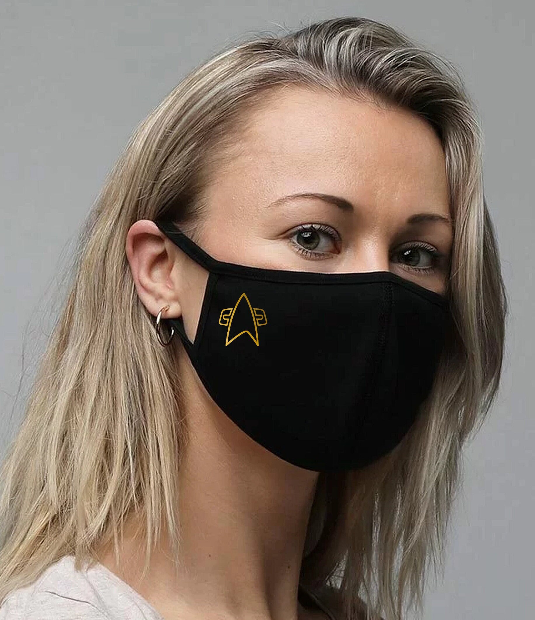 Star Trek Voyager Deep Space Nine Starfleet Gold V2 Logo Fashion Face Mask Baumwolle, Waschbar, Wiederverwendbar, Hautfreundlich, Anti-Tröpfchen von MaskedHeroesStore