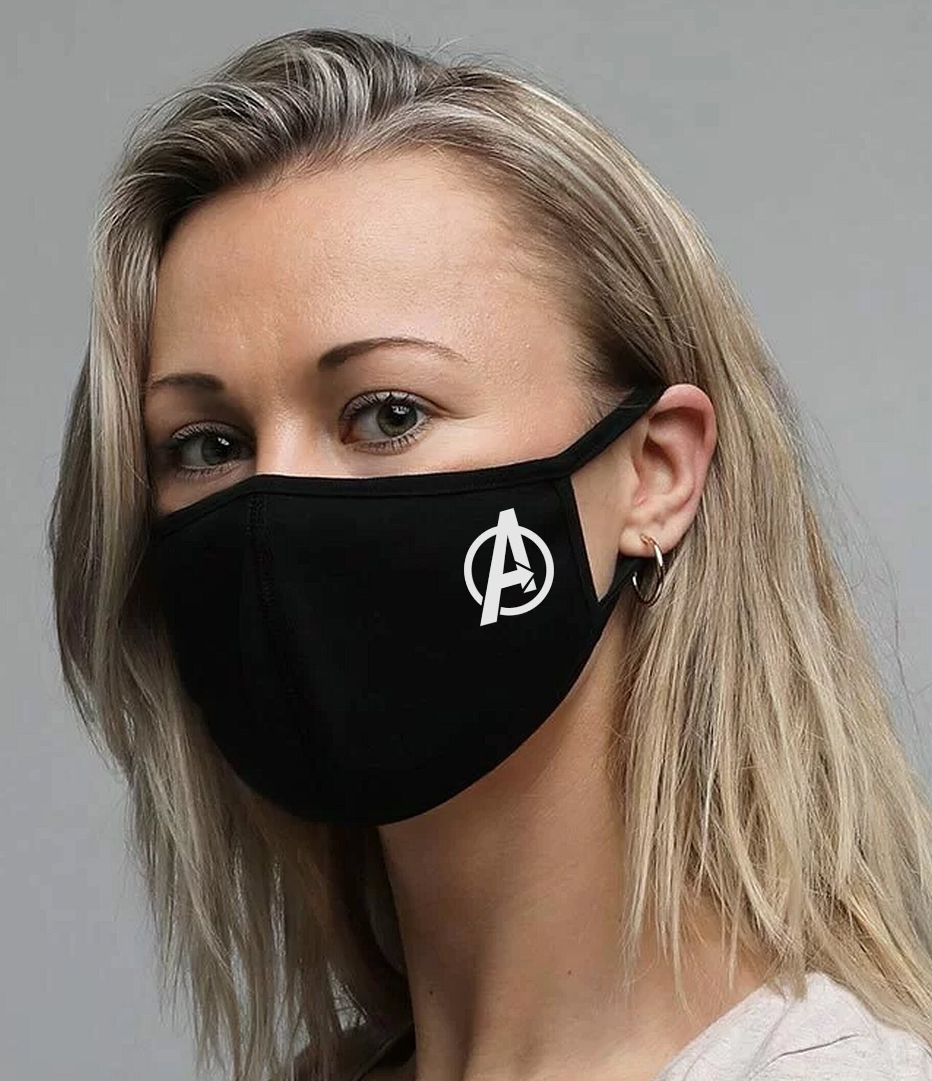 The Avengers Logo Fashion Face Mask Baumwolle, Waschbar, Wiederverwendbar, Atmungsaktiv, Hautfreundlich, Antitropfen von MaskedHeroesStore