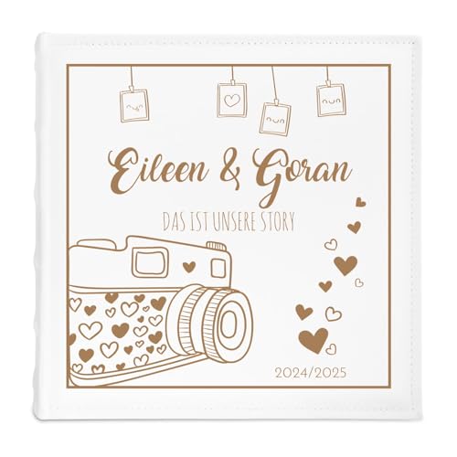 Maverton personalisiertes Einsteckalbum für 500 Fotos - Familienalbum 10x15 cm - weißes Erinnerungsalbum mit Einstecktaschen für Paar zum Hochzeitsjubiläum - 33x33cm - Kamera von Maverton